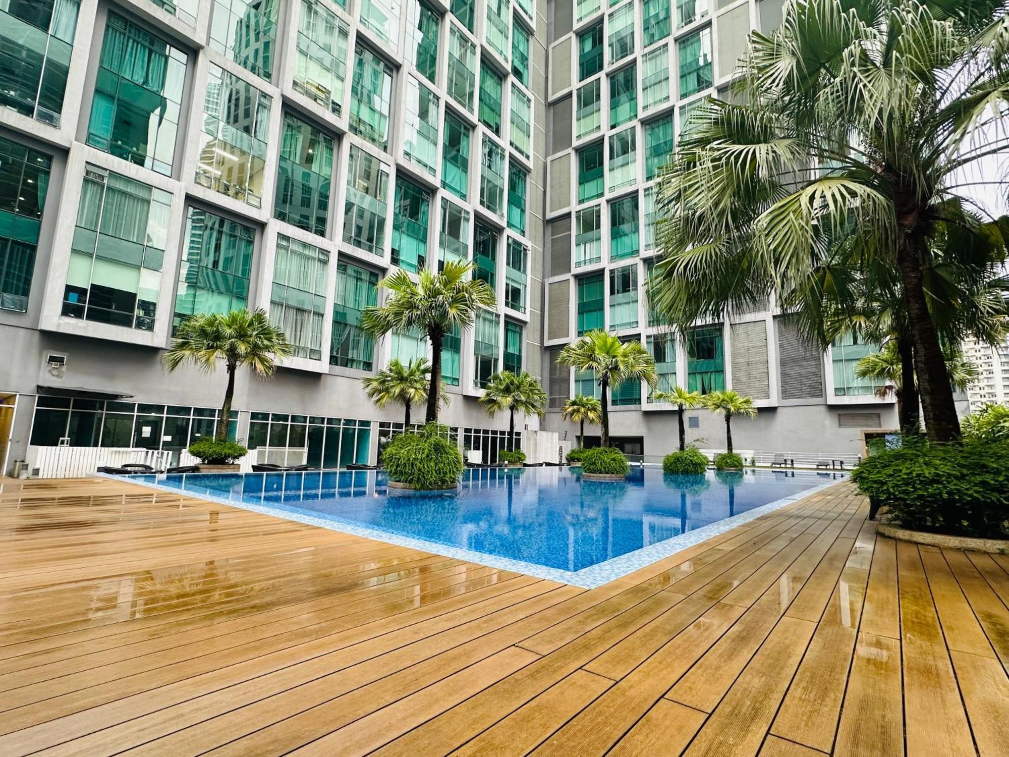 Soho Suites Klcc By Angel Κουάλα Λουμπούρ Εξωτερικό φωτογραφία