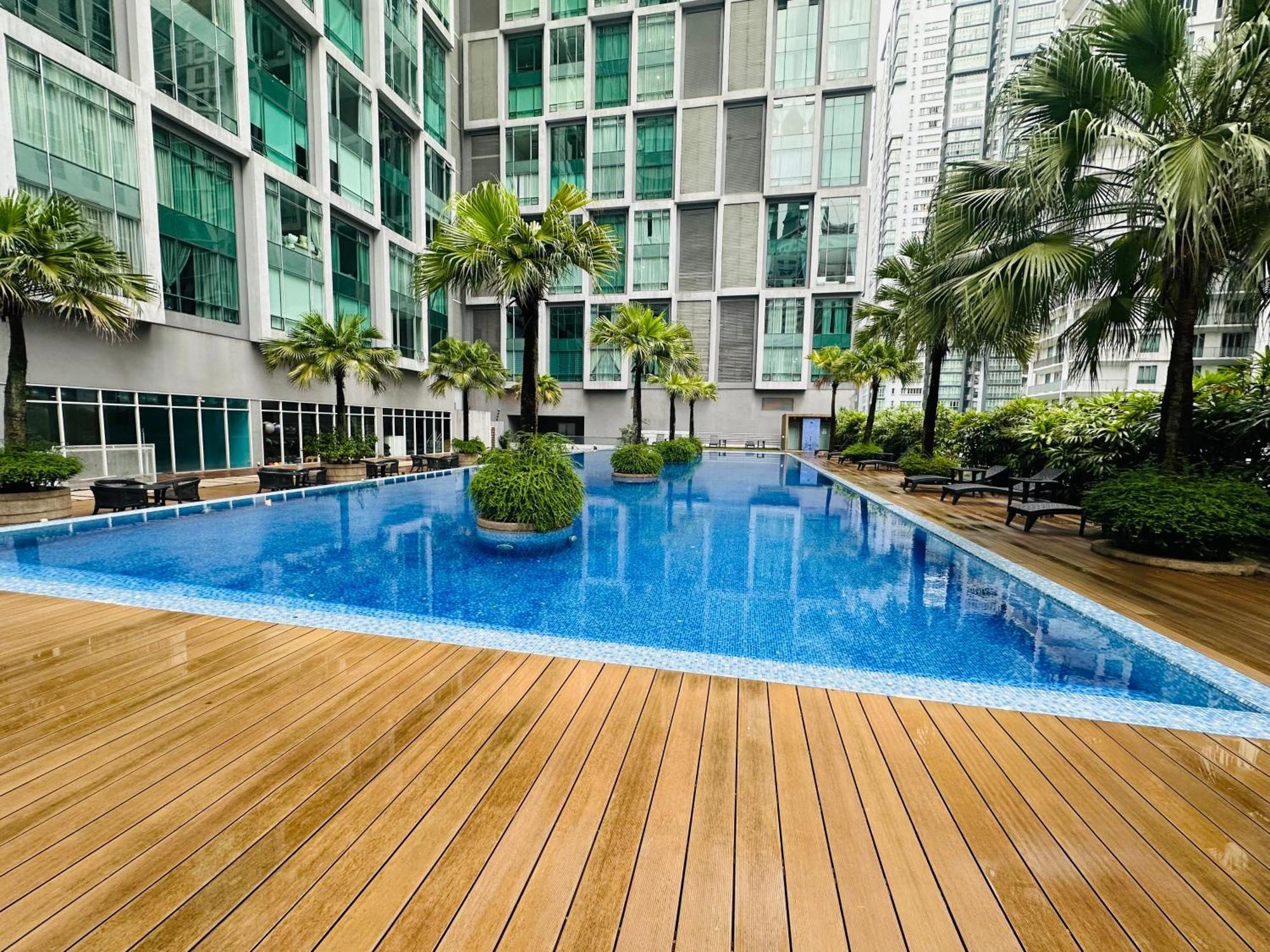 Soho Suites Klcc By Angel Κουάλα Λουμπούρ Εξωτερικό φωτογραφία